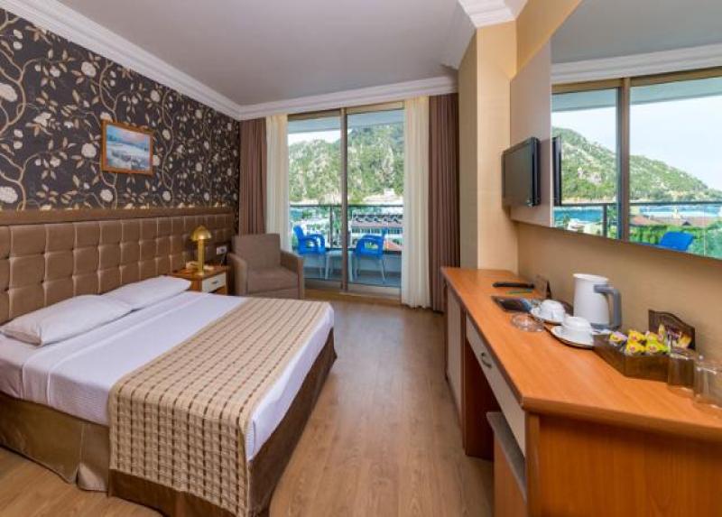 Letoile Beach Hotel
