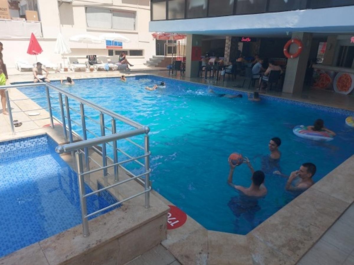 Roxx Royal Hotel