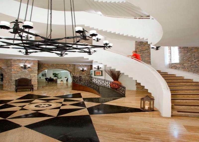 Marti La Perla Hotel