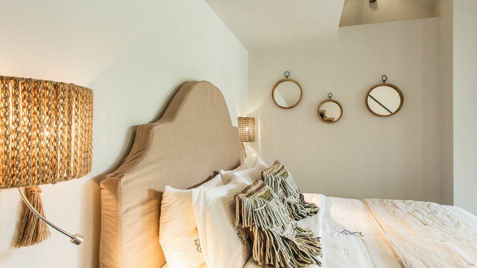 Blue Carpet Luxury Suites