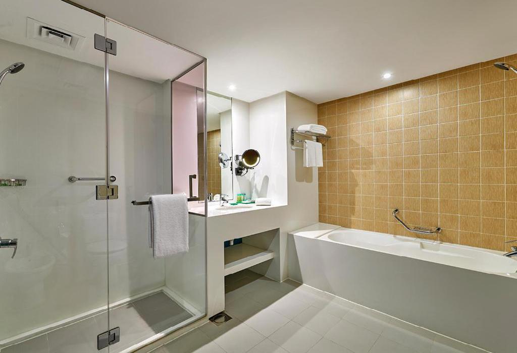 Hotel Ramada Hotel and Suites By Wyndham JBR