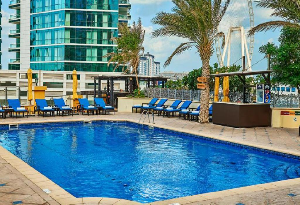 Hotel Ramada Hotel and Suites By Wyndham JBR