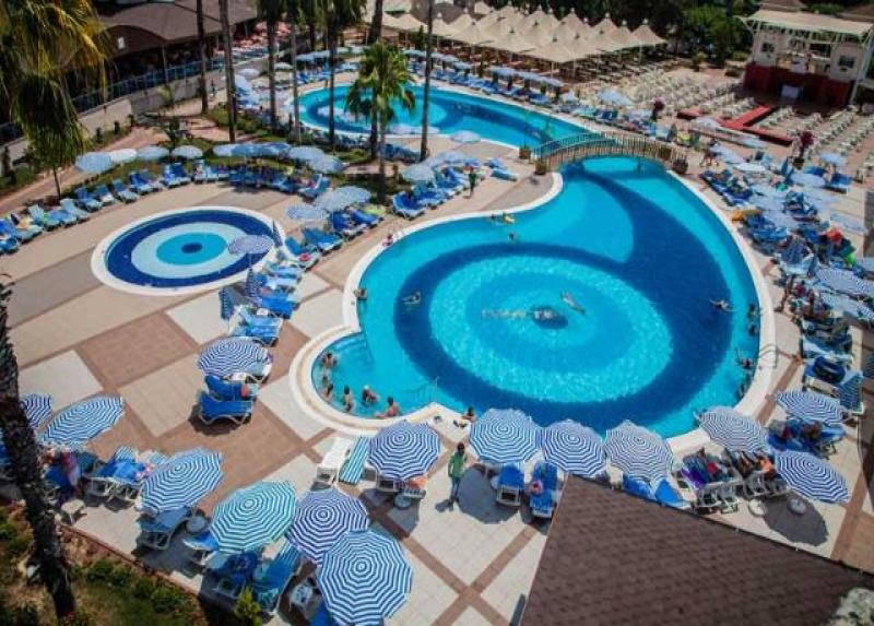 Lonicera World Hotel