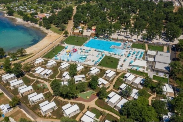 Montažne Hišice Camping Park Umag