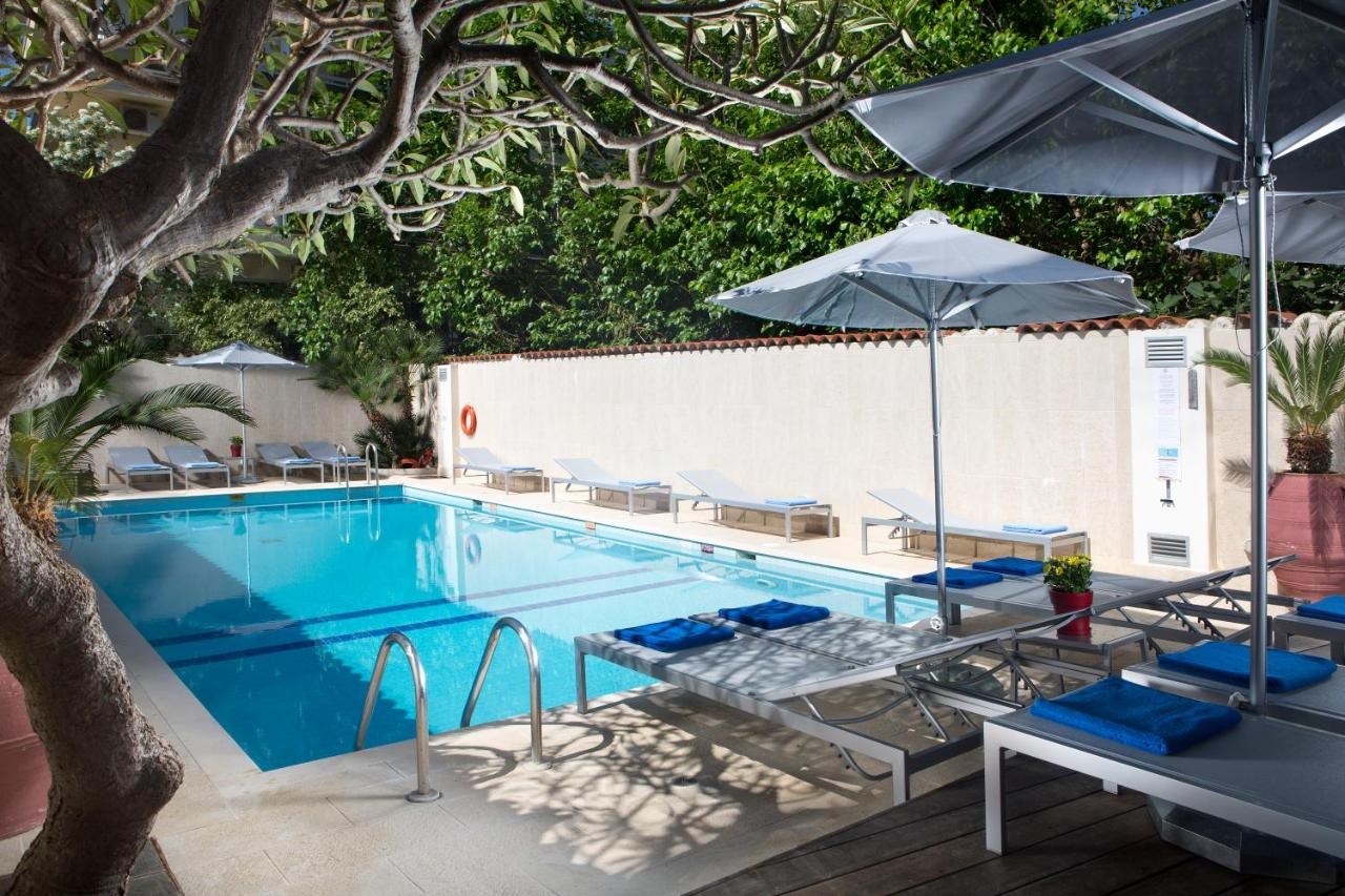 Aquamare Hotel