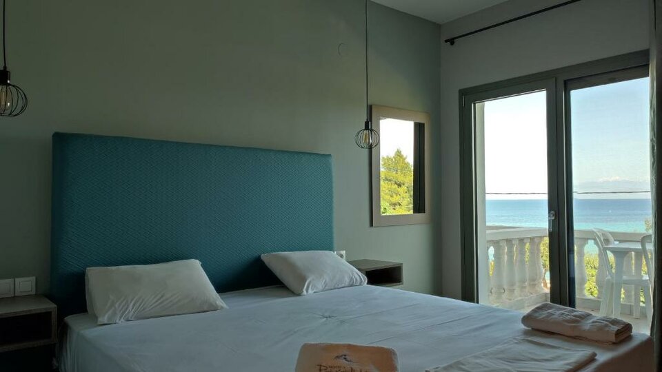 Paraktio Hotel
