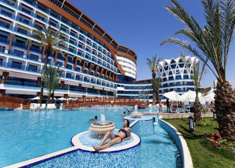 Granada Luxury Okurcalar Hotel