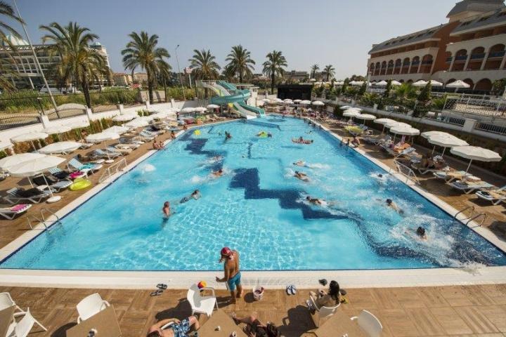 Palm World Resort & Spa
