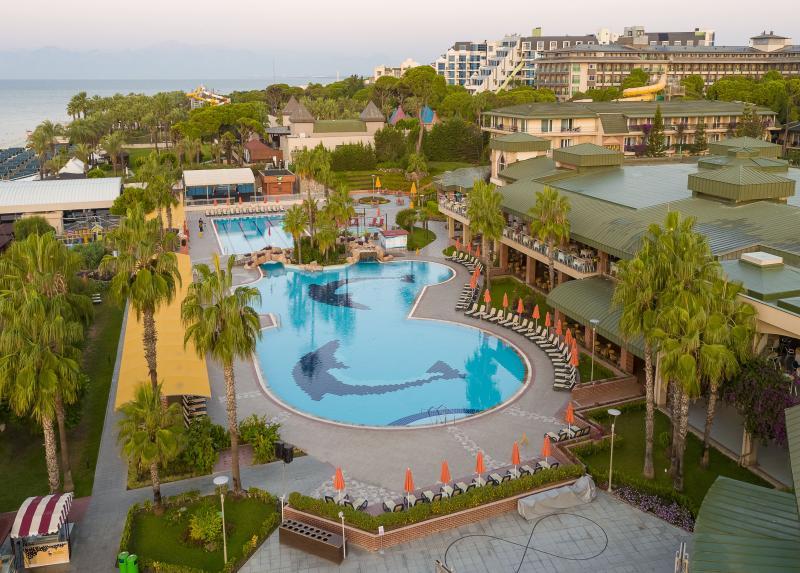 Pine Beach Belek Hotel