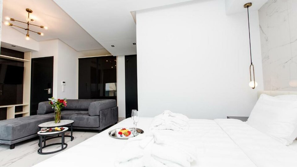 Crystal Villas and Suites
