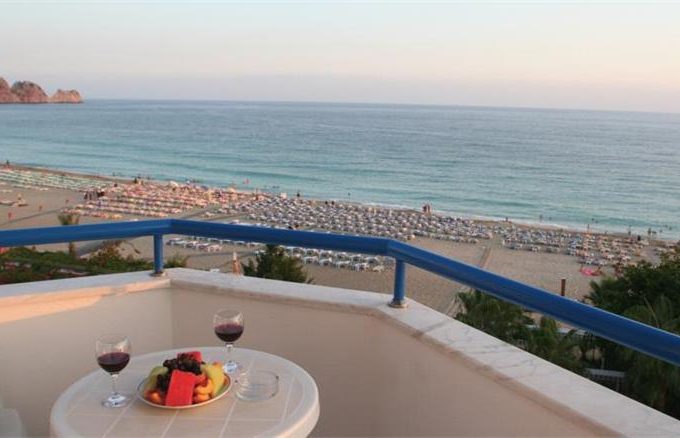 Elysee Beach Hotel