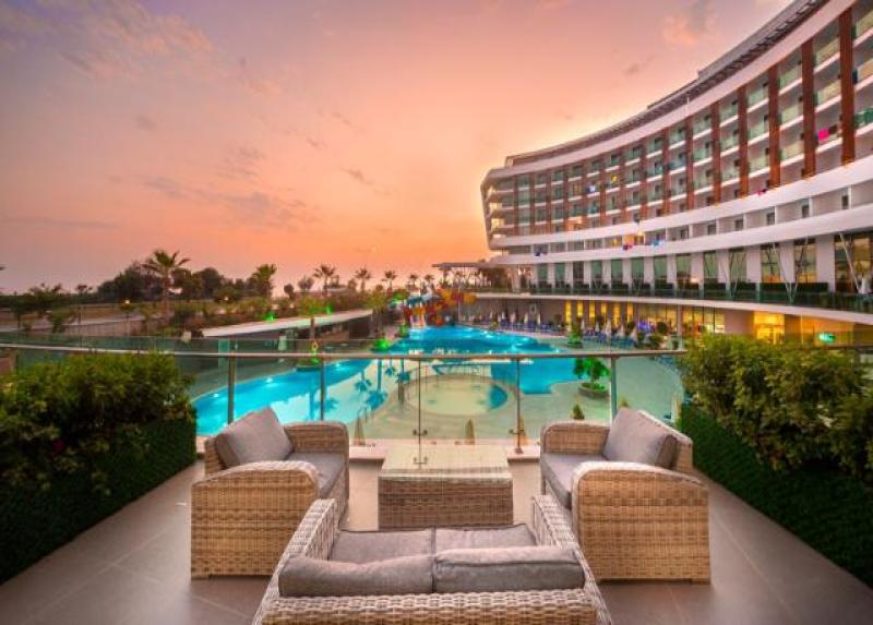 Xoria Deluxe Hotel