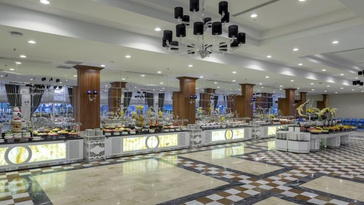 Dobedan World Palace (Ex Alva Donna)