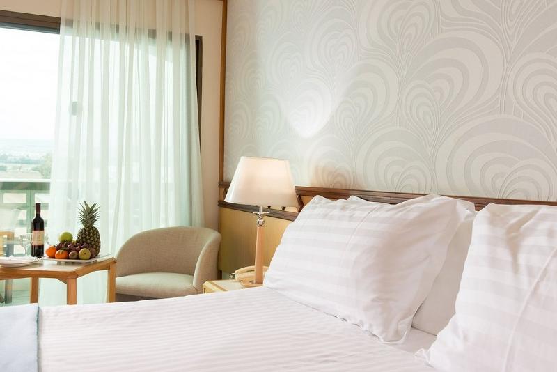Athena Beach Hotel