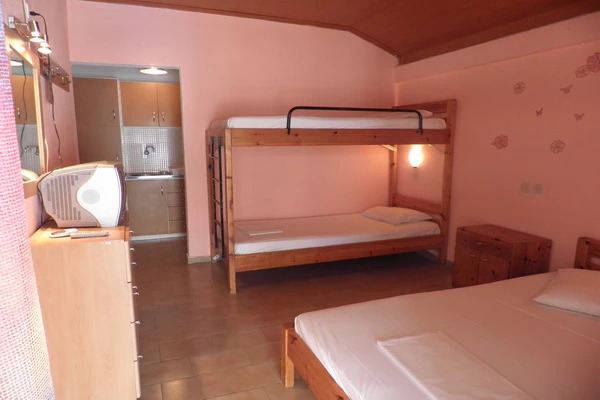 Vila Kipos 2