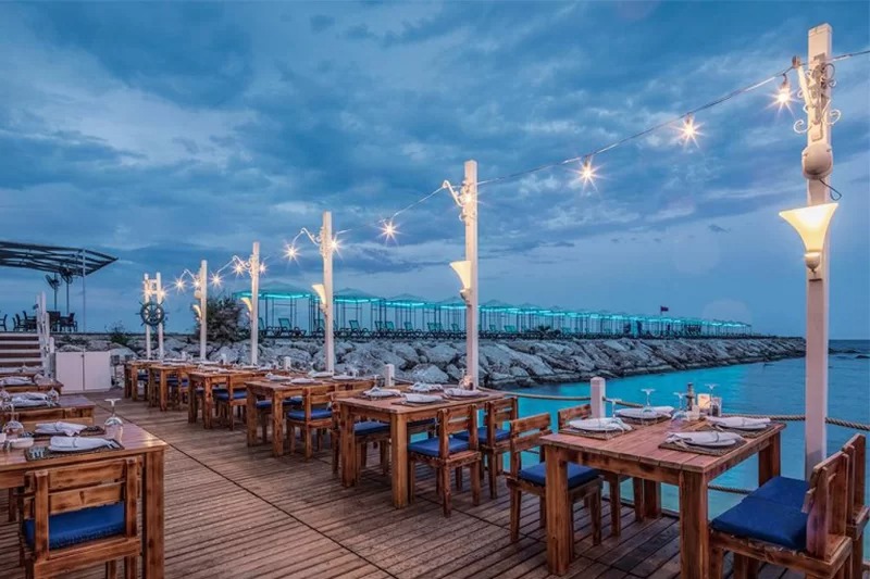 Rixos Sungate Hotel
