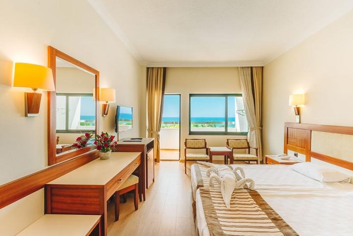 Hotel Sural Resort