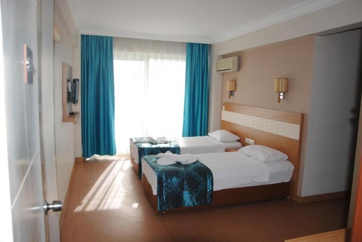 Flora Suites