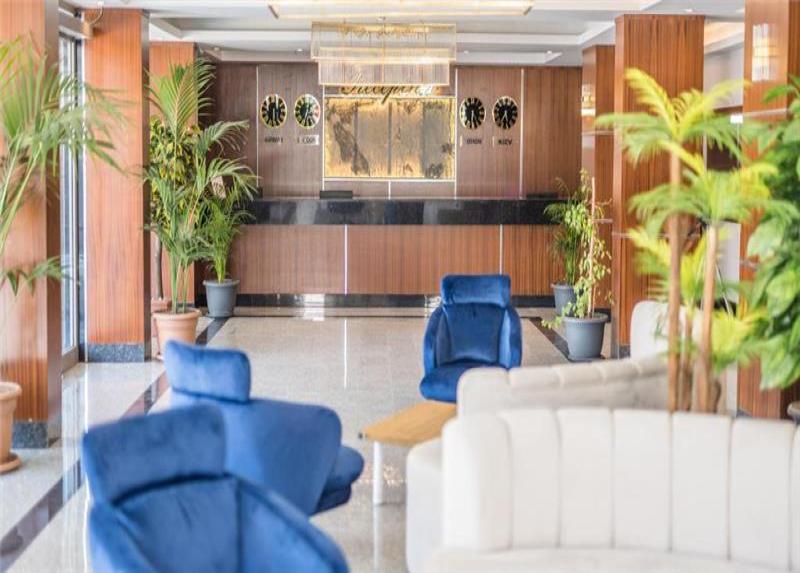 Point Beach Hotel