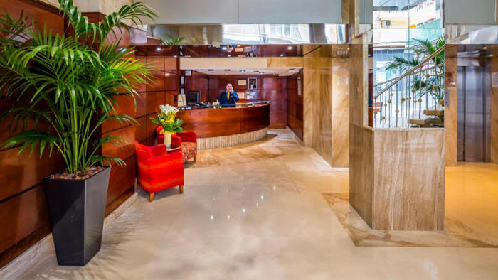 Avenida Hotel