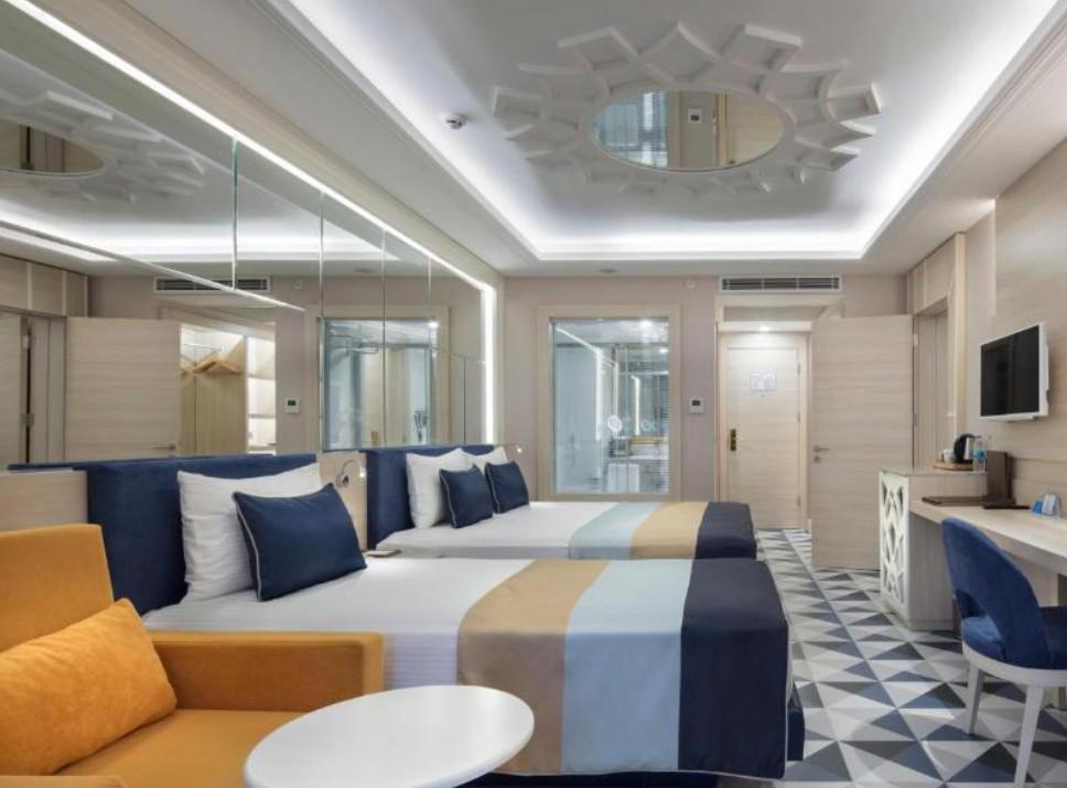 Granada Luxury Beach