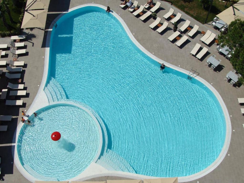 Hotel Supreme Resort