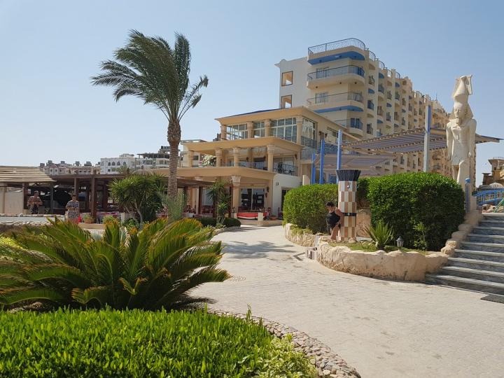 Sphinx Hurgada Aqua Park Beach Resort