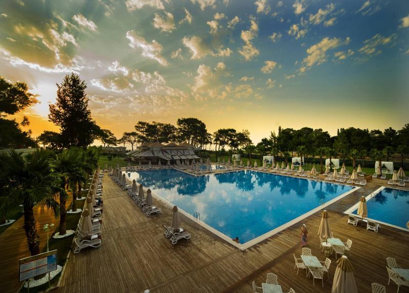 Juju Premier Palace (Ex. Amara Premier Palace) Hotel