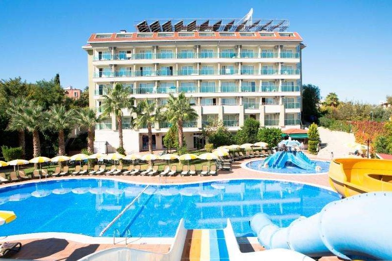 Gardenia Beach Hotel