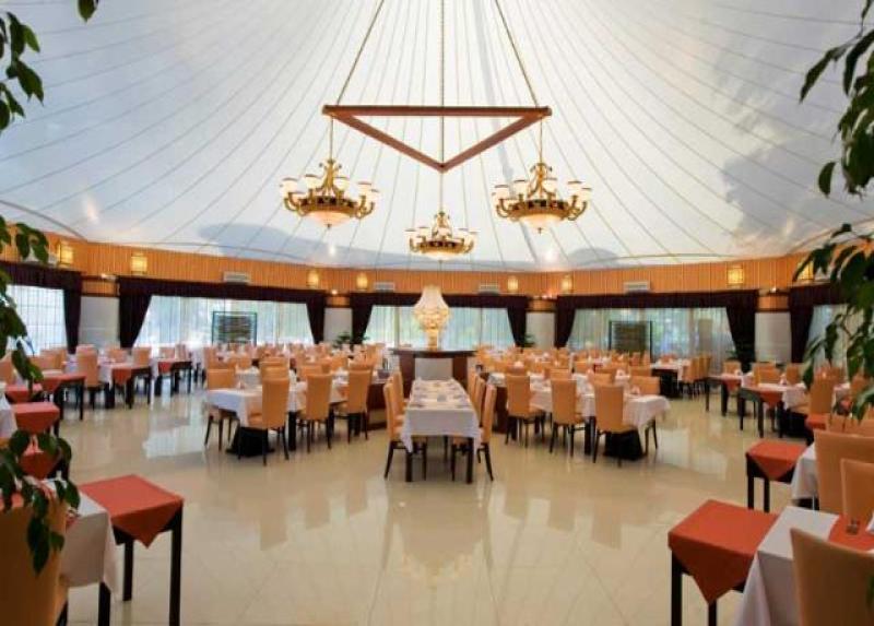 Latanya Park Resort Hotel