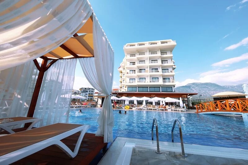 Sey Beach Hotel & Spa
