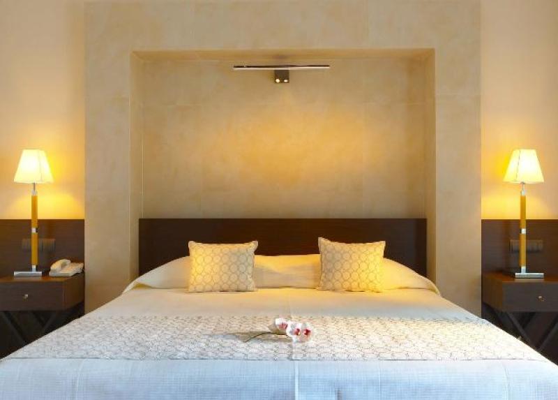 Elysium Resort & Spa Hotel
