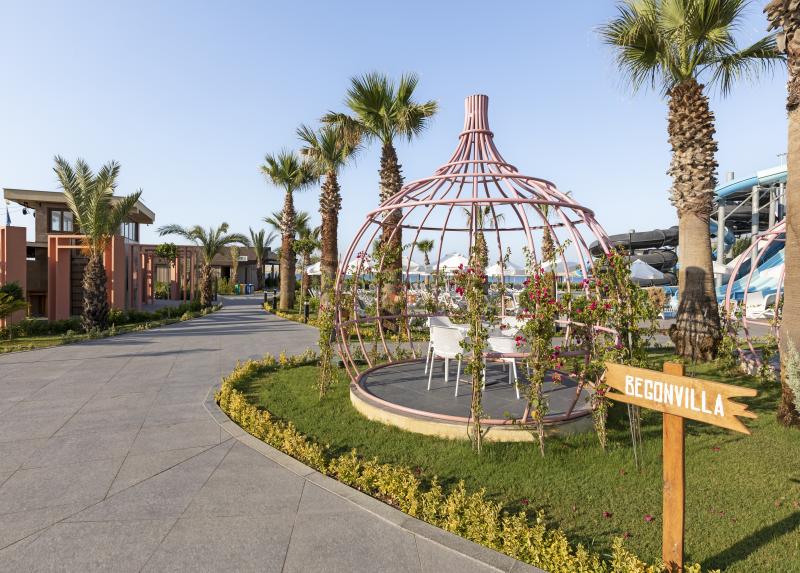 Kirman Belazur Resort & Spa