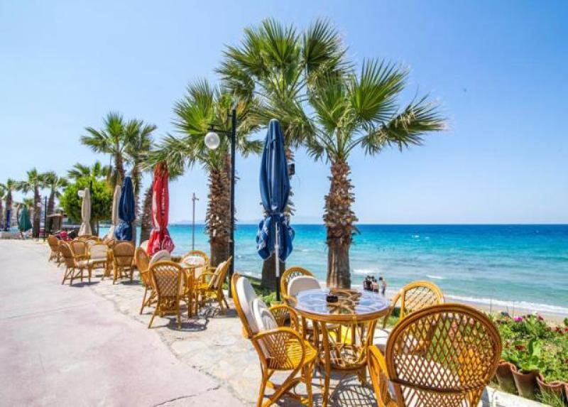 Sunday Beach Hotel