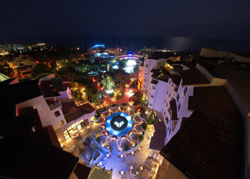 Limak Arcadia Hotel And Resort Hotel