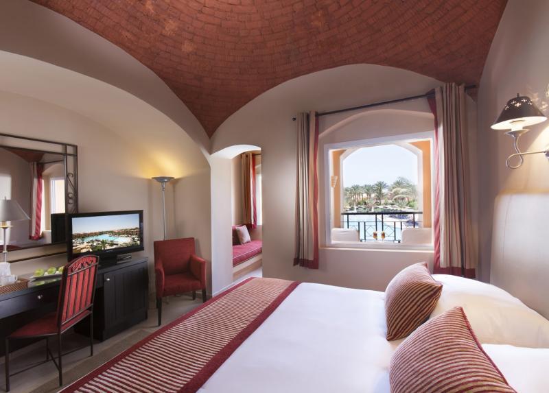 Jaz Makadi Oasis & Club Resort Hotel