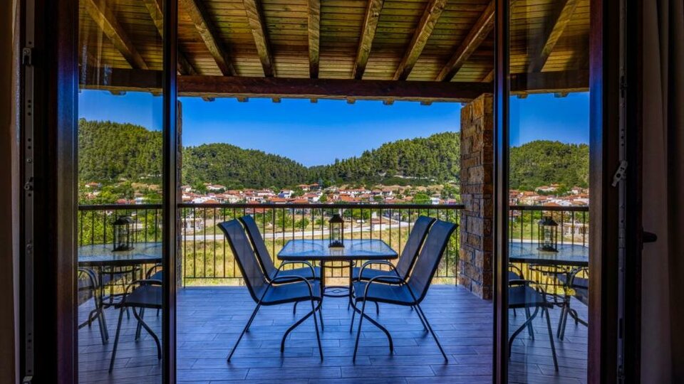 Penelope Luxury Suites