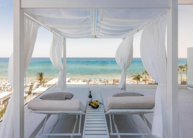 Flamingo Paradise Beach Adult Only Hotel