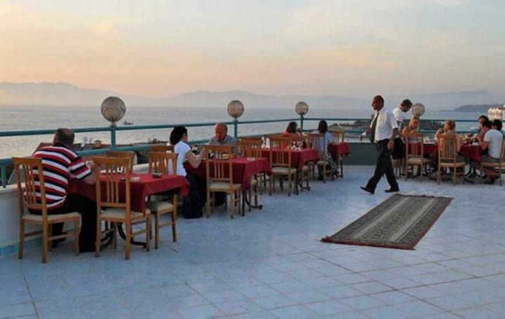 Albora Hotel