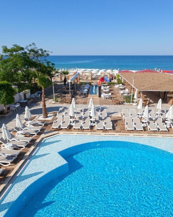 Xperia Saray Beach
