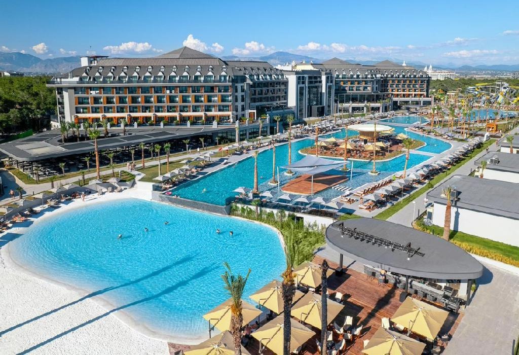 Lago Hotel