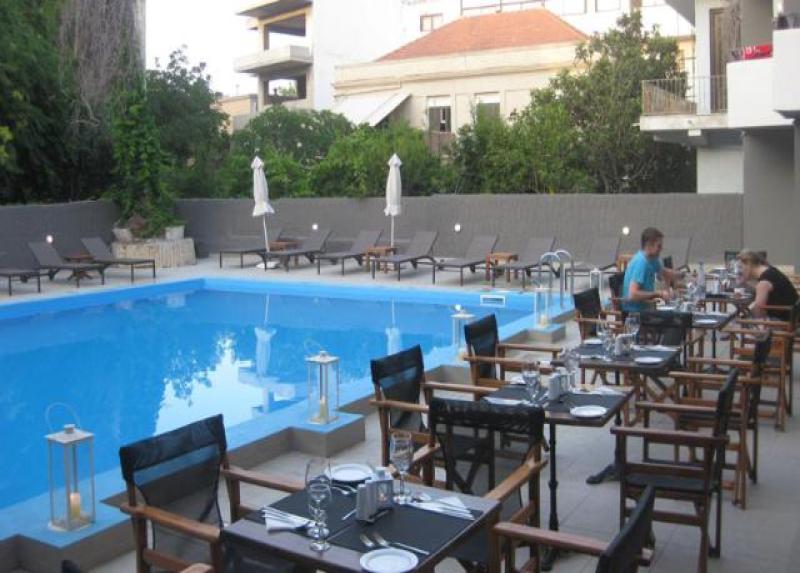 Amphitryon Boutique Hotel