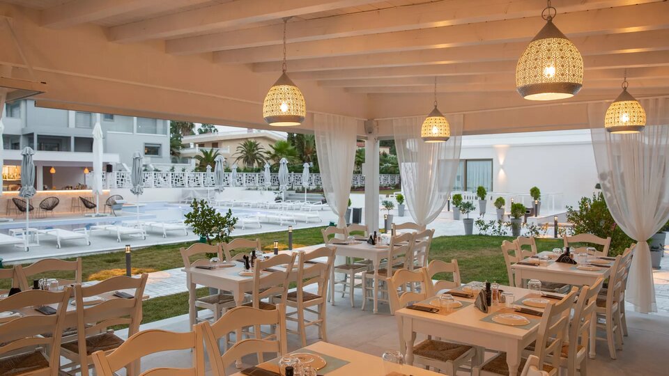 Hotel Laguna Resort