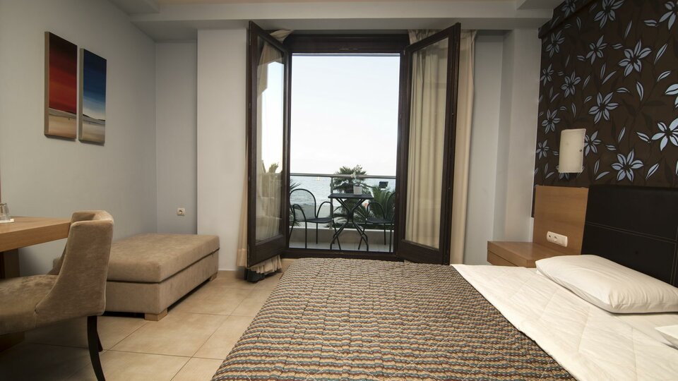 Mistral Hotel