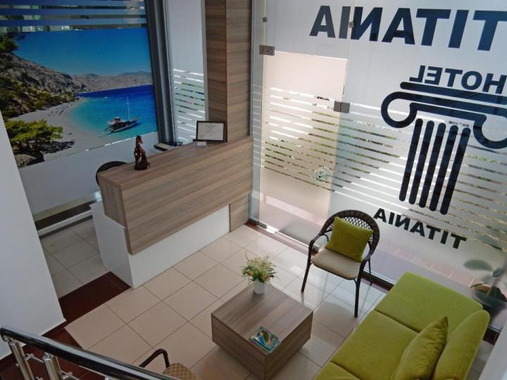 Hotel Titania