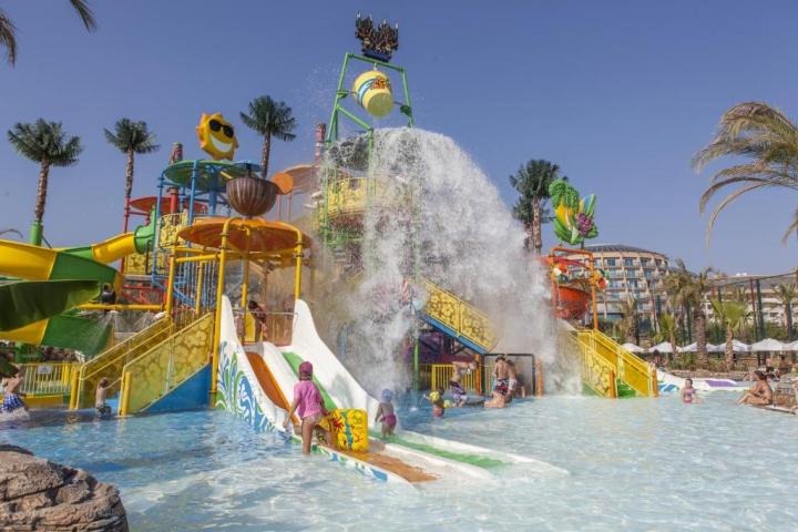 Long Beach Resort Hotel & Spa Deluxe