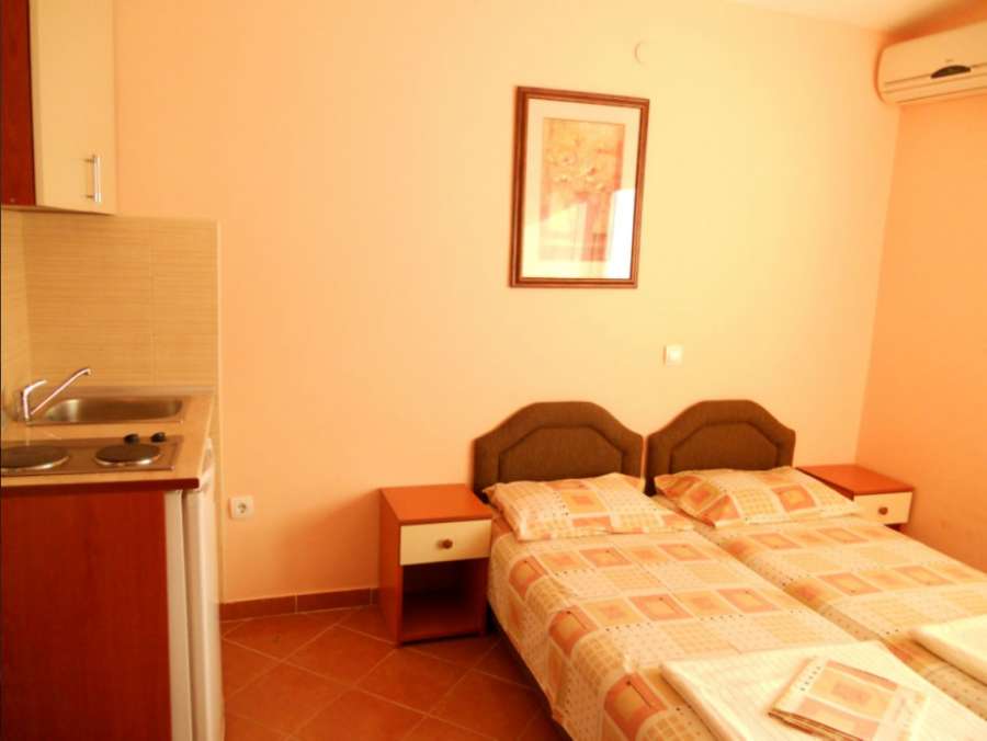 Apartmani Lara