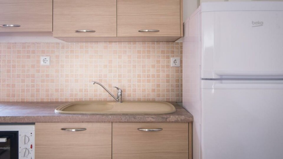 Apanemia Apartments