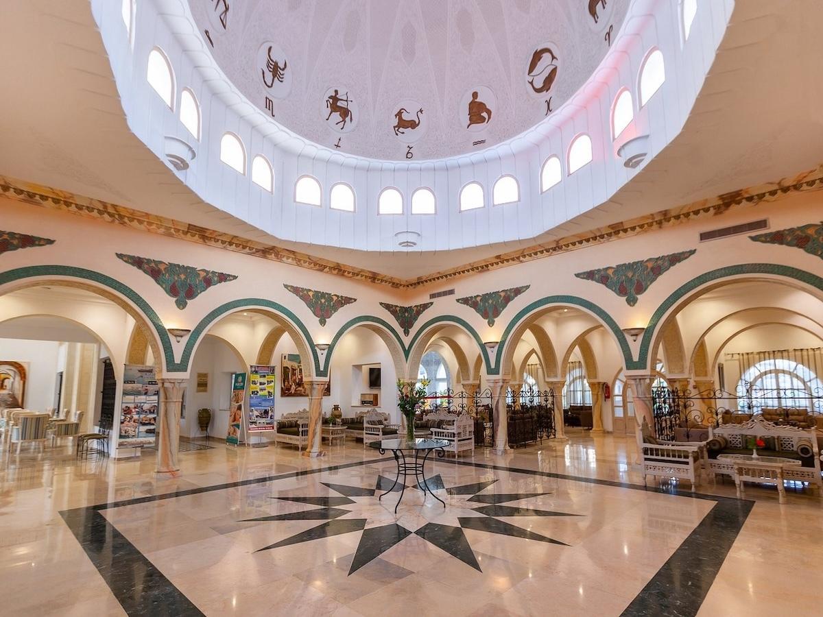 Hotel Zodiac