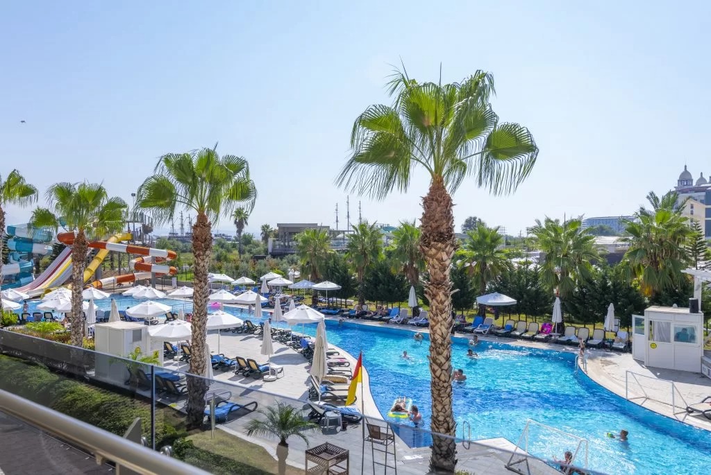 Port River Hotel & Spa